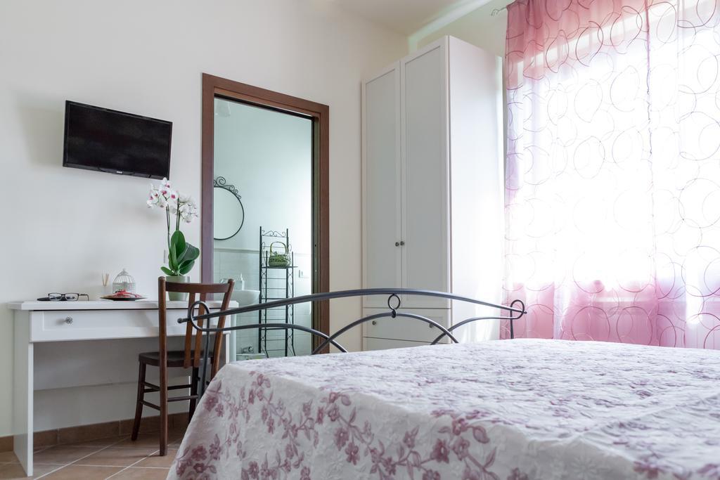 Hotel Dolce Sosta Lucca Camera foto